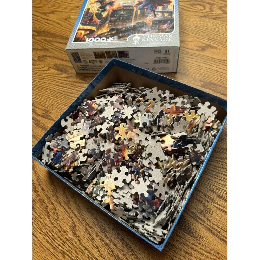 Thomas Kinkade DC Ceaco ,Justice League Jigsaw Puzzle  1000 Piece‎